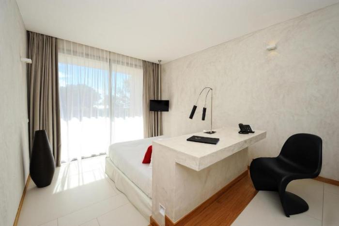 Cala Di Greco 4*